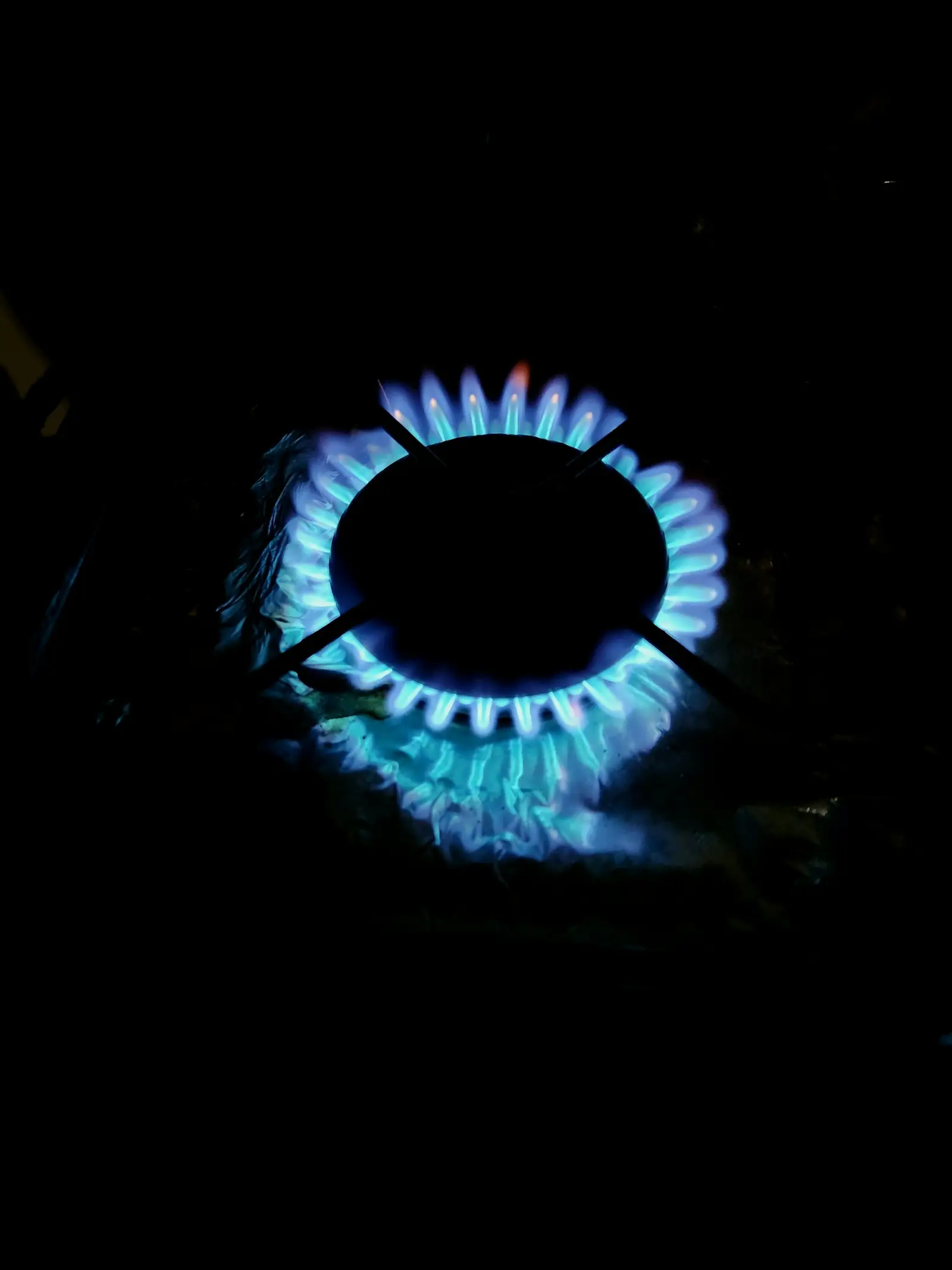 Blue gas flame